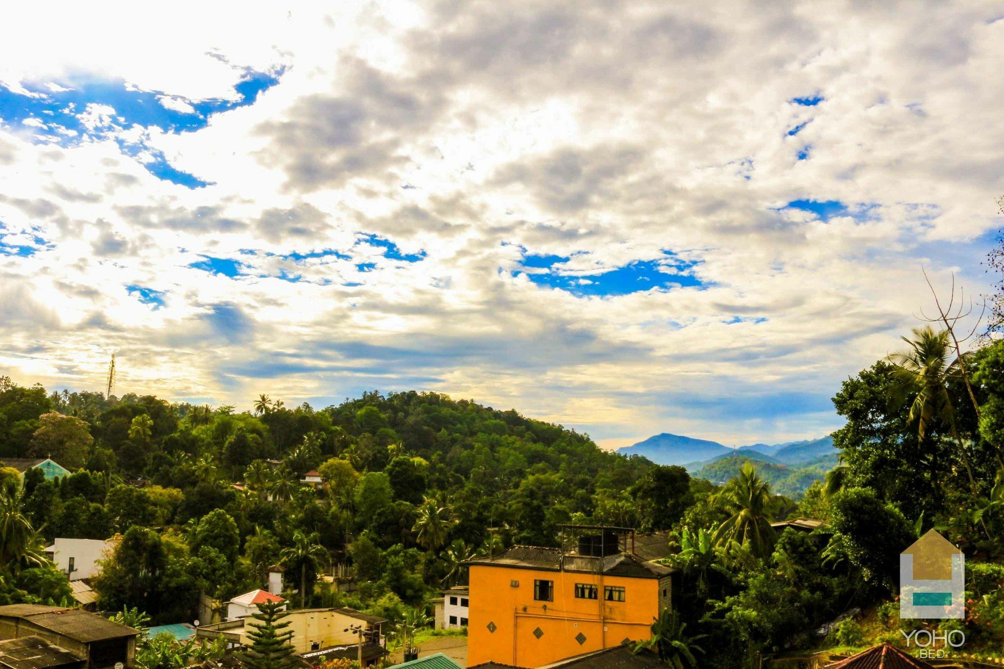 Mountain White Villa By Sunrise Kandy Esterno foto