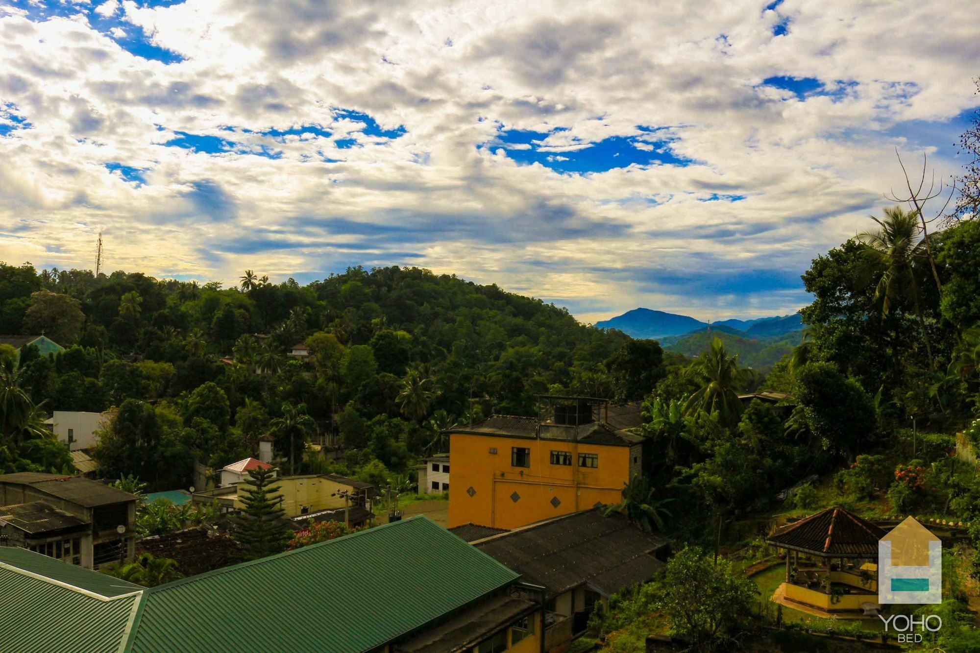 Mountain White Villa By Sunrise Kandy Esterno foto